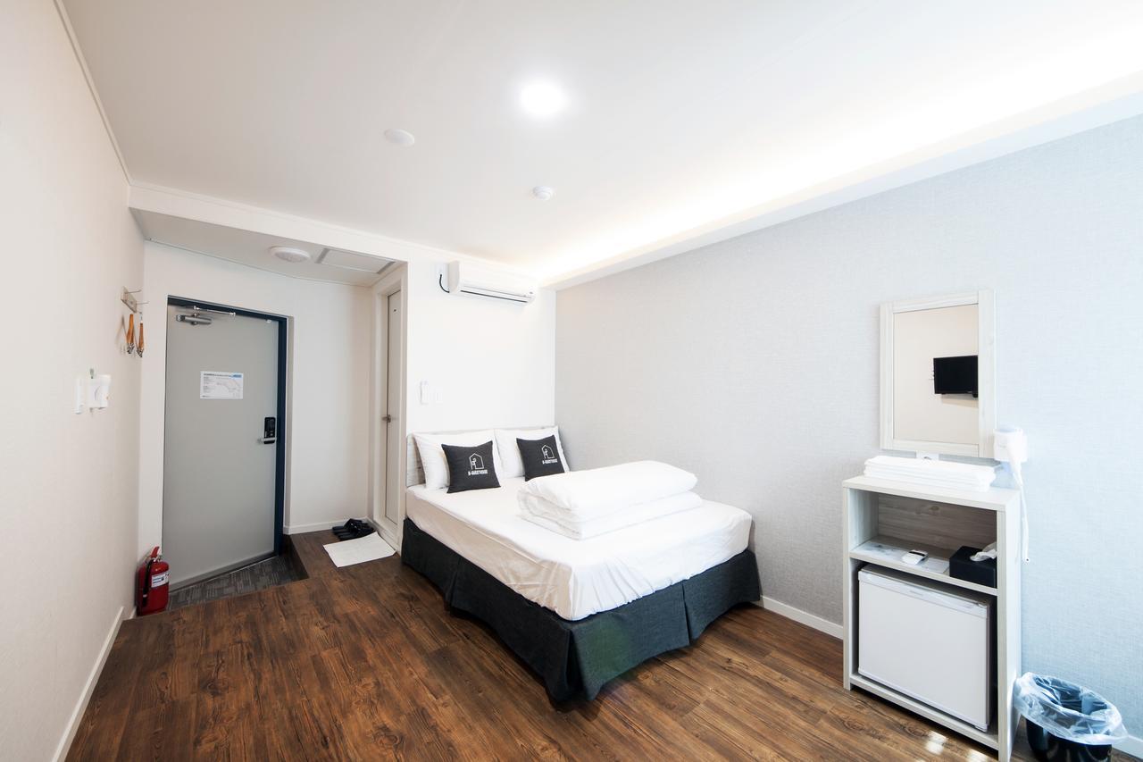 Seoul Grand Hostel Ewha Univ Exteriér fotografie
